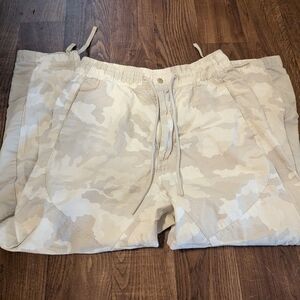 Nike Nsw Camo Sweatpants Joggers Women's Medium Beige White Y2k